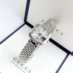Đồng Hồ Nữ Gucci Quartz Small Silver YA125517
