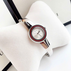 Đồng Hồ Nữ Gucci Quartz U-Play Stainless YA129506
