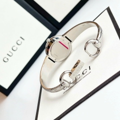 Đồng Hồ Nữ Gucci Quartz U-Play Stainless YA129506