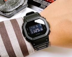 Đồng Hồ Nam Casio Quartz Gsock DW-5600BB-1DR