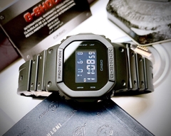 Đồng Hồ Nam Casio Quartz Gsock DW-5600BB-1DR