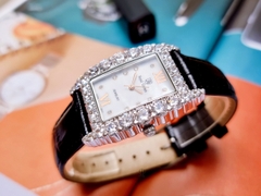 Đồng Hồ Nữ Royal Crown 6111 Dây Da Đen Chính Hãng
