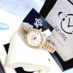 Đồng Hồ Nữ GV2 By Gevril Quartz 12424B  Diamond