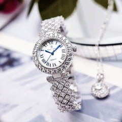 Đồng Hồ Nữ Royal Crown Quartz6305 Thép Trắng Cọc La Mã