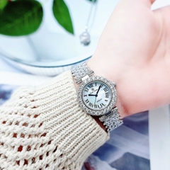 Đồng Hồ Nữ Royal Crown Quartz6305 Thép Trắng Cọc La Mã