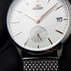 Đồng Hồ Nam Orient Quartz RA-SP0007S00C Dây Sắt Lưới Mặt Trắng