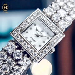 Đồng Hồ Nữ Royal Crown Quartz D8160
