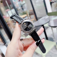 Đồng Hồ Nữ Versace Quartz V-Motif VERE01620
