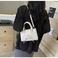 Túi Đeo Chéo Nữ Có Quai Xách - Giỏ Xách Đeo Vai Mona - tt240731