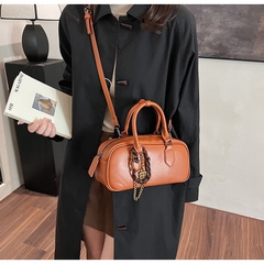 Túi Đeo Chéo Nữ Có Quai Xách - Giỏ Xách Đeo Vai Có Móc Đeo Túi Mona - tt240904