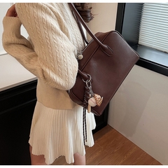 Túi Quai Xách Nữ - Giỏ Đeo Vai Kèm Móc Túi Mona - tt240927