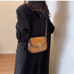 Túi Đeo Chéo Nữ - Giỏ Xách Da Lộn Mona - tt231153