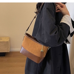 Túi Da Lộn Đeo Vai Nữ - Giỏ Xách Đeo Chéo Mona - tt240105