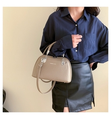 Túi Đeo Vai Nữ Có Quai Xách - Giỏ Xách Đeo Chéo Mona - tt240304