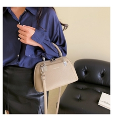 Túi Đeo Vai Nữ Có Quai Xách - Giỏ Xách Đeo Chéo Mona - tt240304