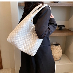Túi Nữ Size Lớn - Giỏ Xách To Đeo Vai Mona - tt230950