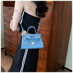 Túi Đeo Chéo Nữ Có Quai Xách - Giỏ Xách Đeo Vai Mona - tt240502
