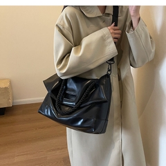 Túi Đeo Chéo Size Lớn Nữ - Giỏ Xách To Đeo Vai Mona - tt231005