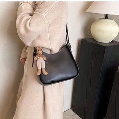 Túi Đeo Chéo Nữ Có Quai Xách - Giỏ Xách Đeo Vai Kèm Thỏ Bông Mona - tt231008