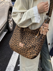 Túi Vải Size Vừa Thiết Kế Gọn Gàng Không Cồng Kềnh - tt251126