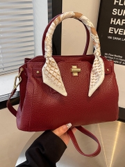 Túi Xách Size Vừa Gọn Gàng Sang Xịn - tt260426