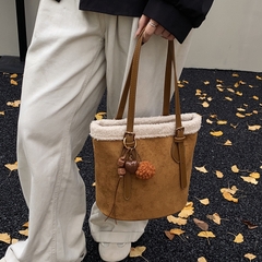 Túi Size Vừa Không Quá To Không Quá Nhỏ - tt251175