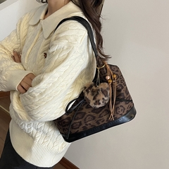 Túi Da Beo Size Vừa Phong Cách Trẻ Trung - tt251249