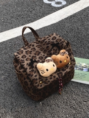 Balo Da Báo Giúp Outfit Thêm Nổi Bật - tt251029