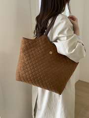 Túi Nữ Size Vừa Phù Hợp Nhiều Phong Cách - tt251083