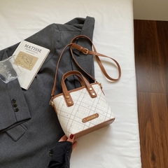 Túi Đeo Chéo Nữ Xách Tay Họa Tiết Sang Chảnh Nhiều Màu -  tt250870