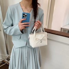 Túi Xách Size Vừa Kiểu Dáng Trẻ Trung - tt250347