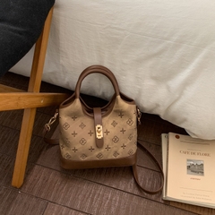 Túi Xách Nhỏ Nhẹ Nhàng Dễ Mang - tt250331