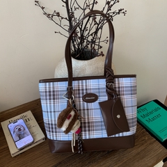 Túi Size To Đeo Vai Rộng Rãi Dễ Sử Dụng - tt251085