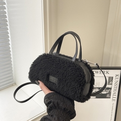 Túi Lông Size Nhỏ Có Dây Đeo Đi Chơi Cực Xinh - tt251256