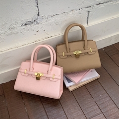 Túi Xách Size Nhỏ Nhỏ Mà Có Võ - tt260407