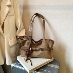 Túi Da Lộn Size To Phong Cách Sang Trọng Nổi Bật - tt251079