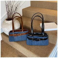 Túi Kẹp Nách Phối Bò Hot Trend – Nhỏ Nhỏ Mà Có Võ - 250931