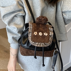 Balo Size Nhỏ Gọn Nhẹ Phù Hợp Đi Chơi Đi Dạo - tt251057