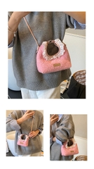 Túi Lông Size Nhỏ Dễ Phối Outfit - tt251245
