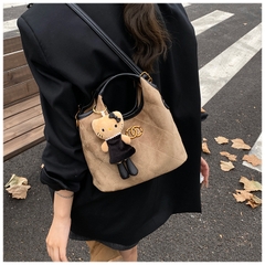 Túi Da Lộn Size Nhỏ Có Dây Đeo Phù Hợp Đi Chơi - tt251060