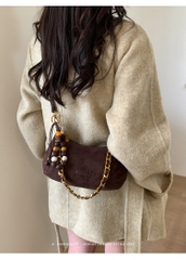 Túi Nữ Size Vừa Có Dây Đeo Tiện Lợi Khi Di Chuyển - tt251279