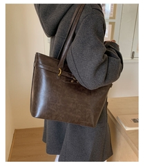 Túi Size To Tiện Lợi Cho Ngày Dài Năng Động - tt251130