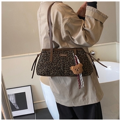 Túi Kẹp Nách Nhẹ Nhàng Gọn Gàng - tt251213