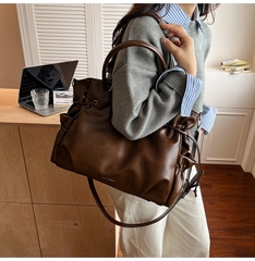 Túi Size To Phù Hợp Mang Nhiều Vật Dụng - tt251128