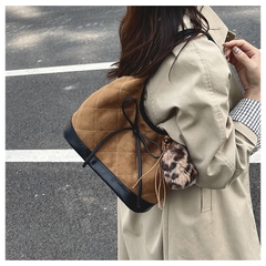 Túi Da Beo Size Vừa Phong Cách Trẻ Trung - tt251249