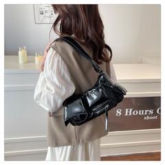 Túi Kẹp Nách Dễ Phối Outfit Hằng Ngày - tt251008