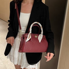 Túi Xách Size Vừa Gọn Gàng Sang Xịn - tt260426