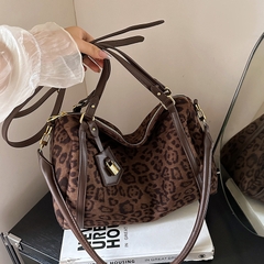 Túi Vai Da Báo Size To Gu Cá Tính - tt251141