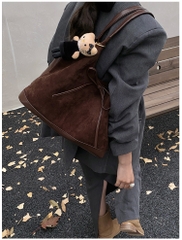 Túi Da Lộn Size To Đeo Vai Thoải Mái Dễ Sử Dụng - tt251061