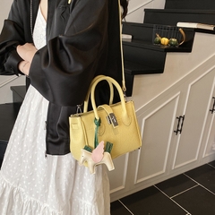 Túi Đeo Chéo Nữ Có Quai Xách - Giỏ Cầm Tay - Giỏ Xách Đeo Vai Mona - tt250937